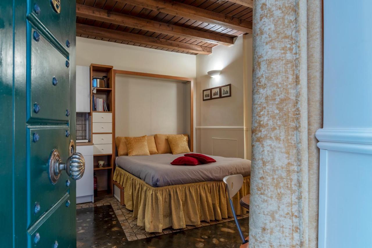Piazza Navona Cozy And Central Studio ローマ エクステリア 写真